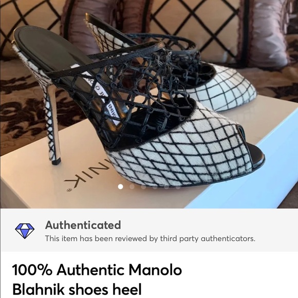 Authentic Manolo Blahnik shoes heels fishnet $995 - Picture 6 of 9